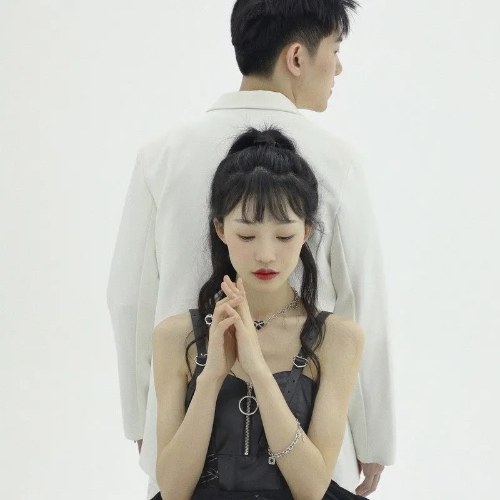 Chân Danh Hữu Tuyết